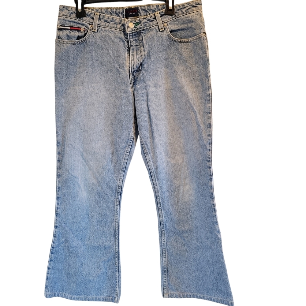 Vintage Tommy Hilfiger Light Wash Cropped Denim Jeans